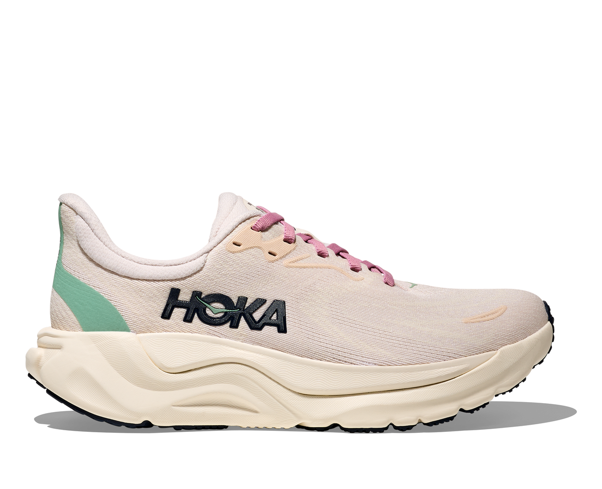 Women's Arahi 8