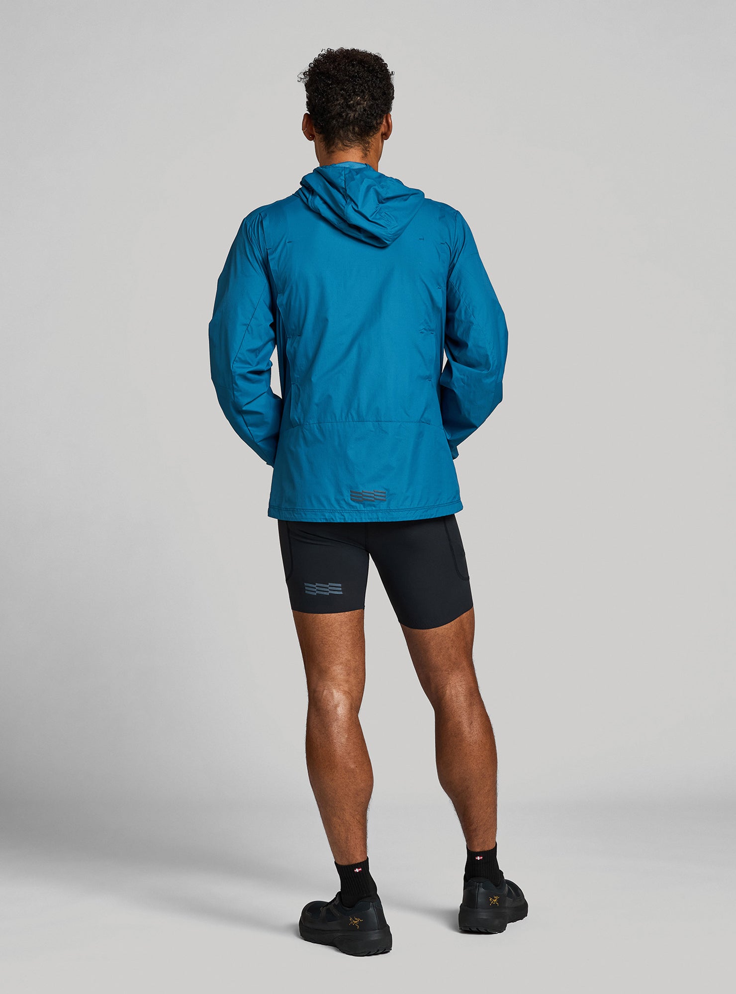 M's Zephyrunner Wind Shell