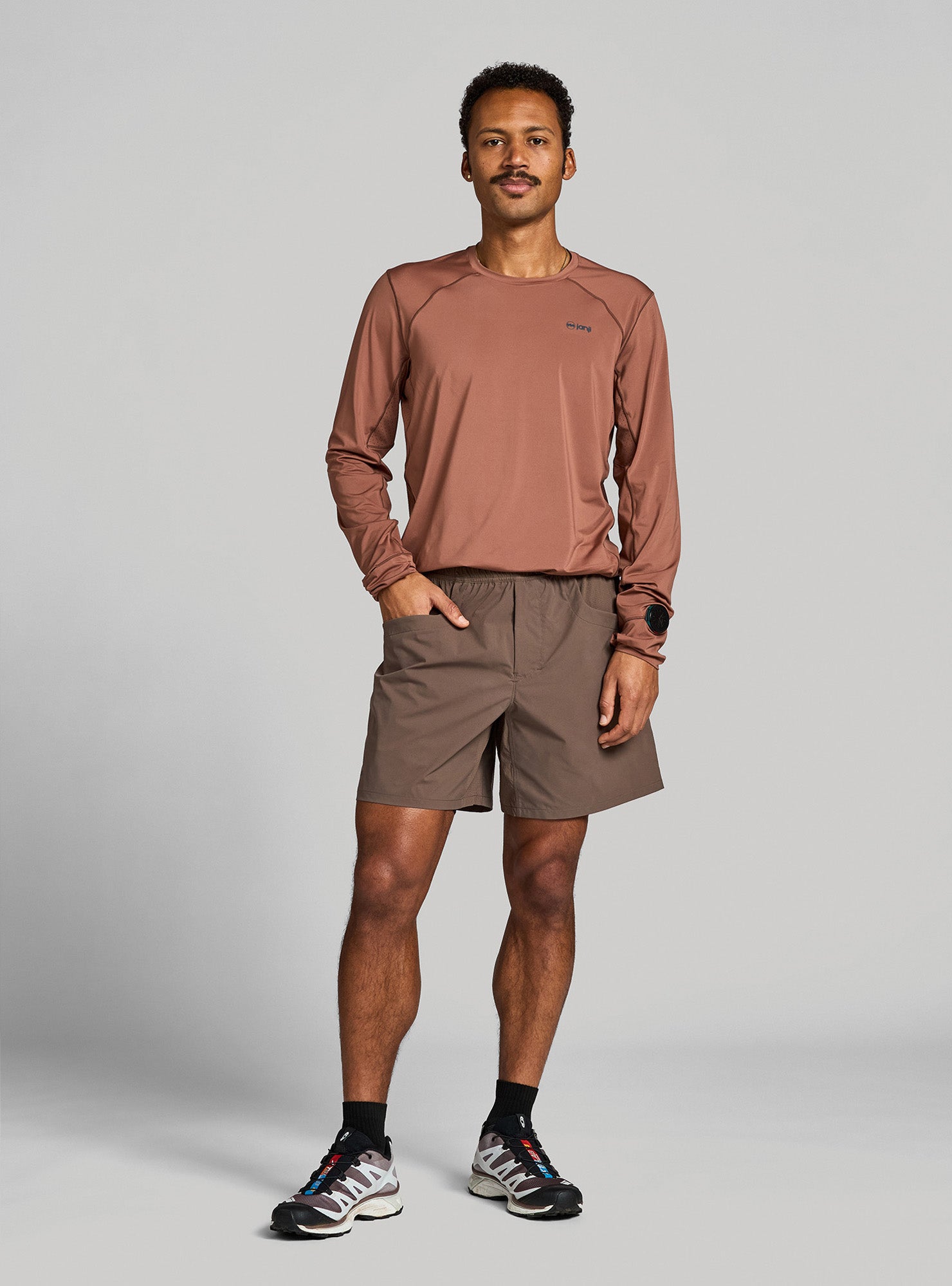 M's 6" Trekker Short
