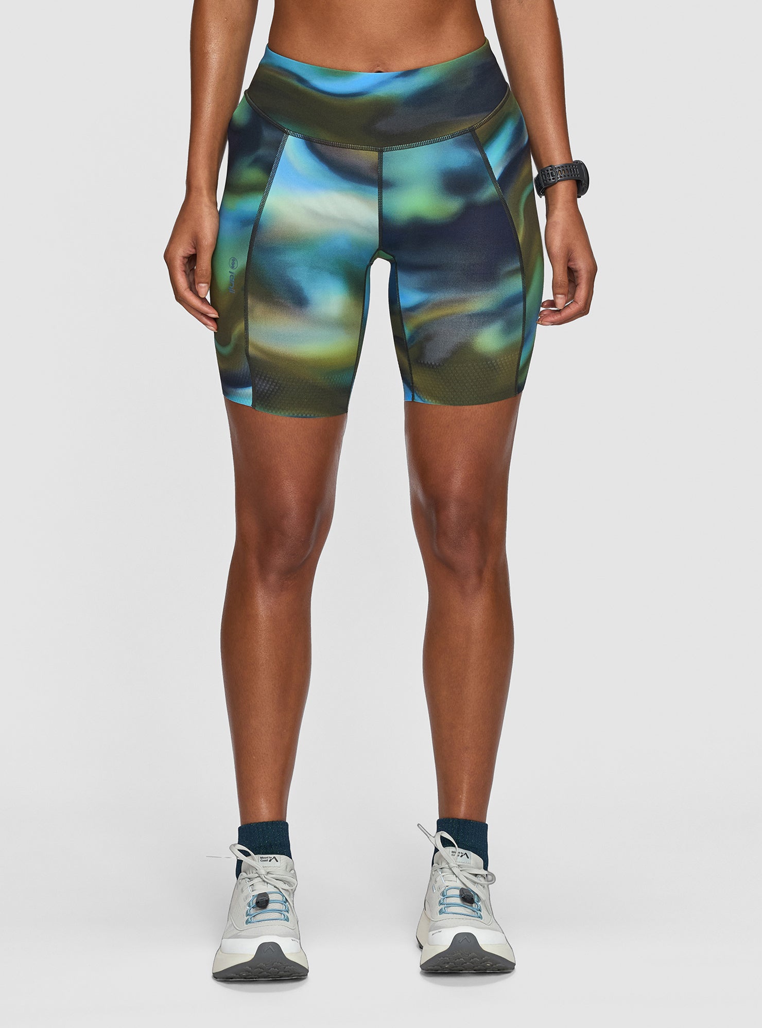 W's 7" Pace Short