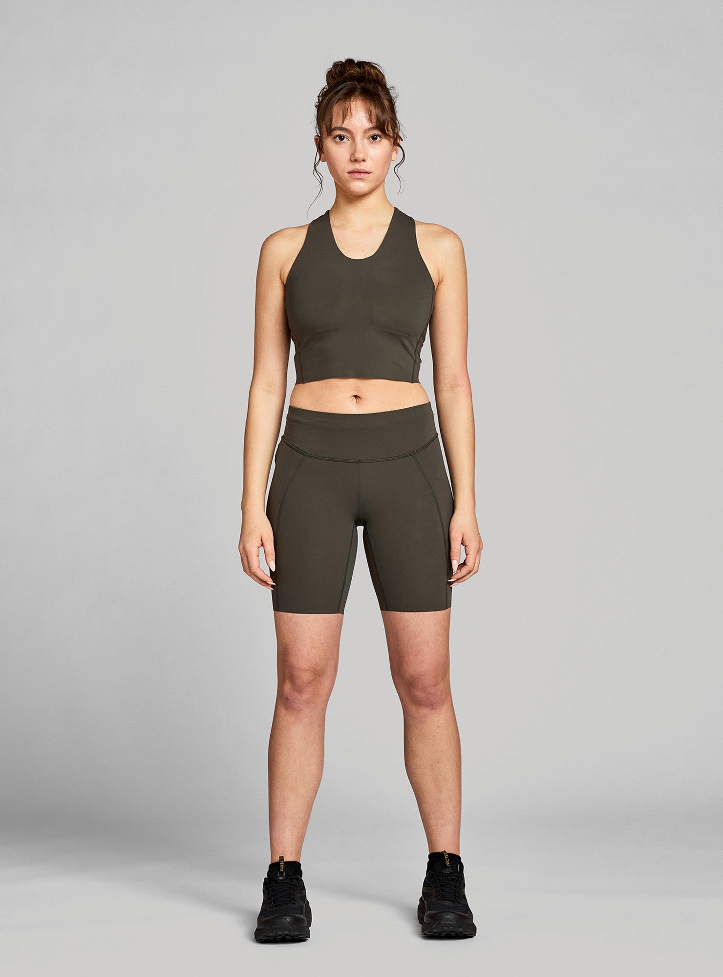 W's 7" Pace Short
