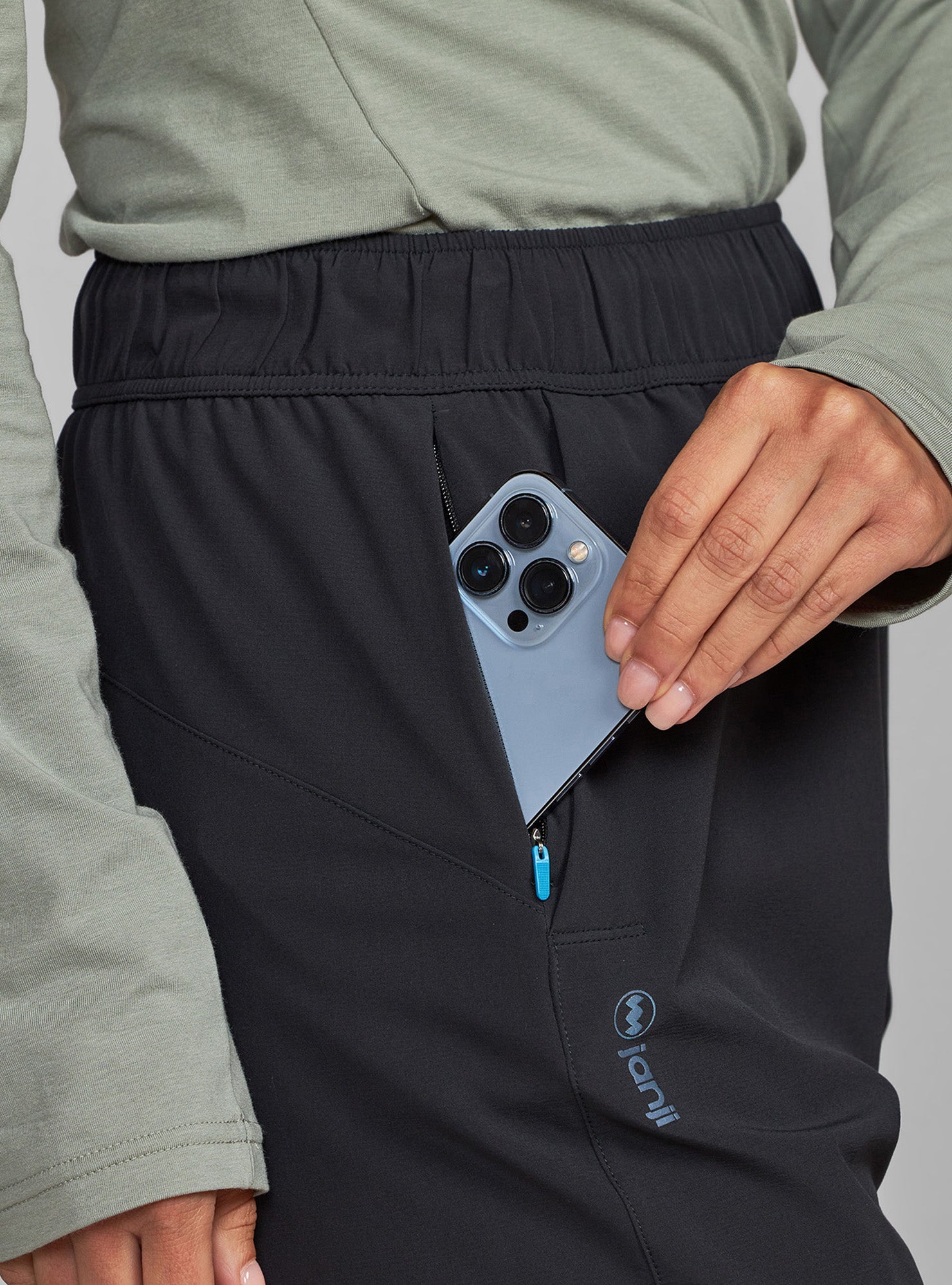 W's TTech Pant